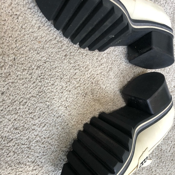 Bernardo  Chandler Loafers - Picture 3 of 7